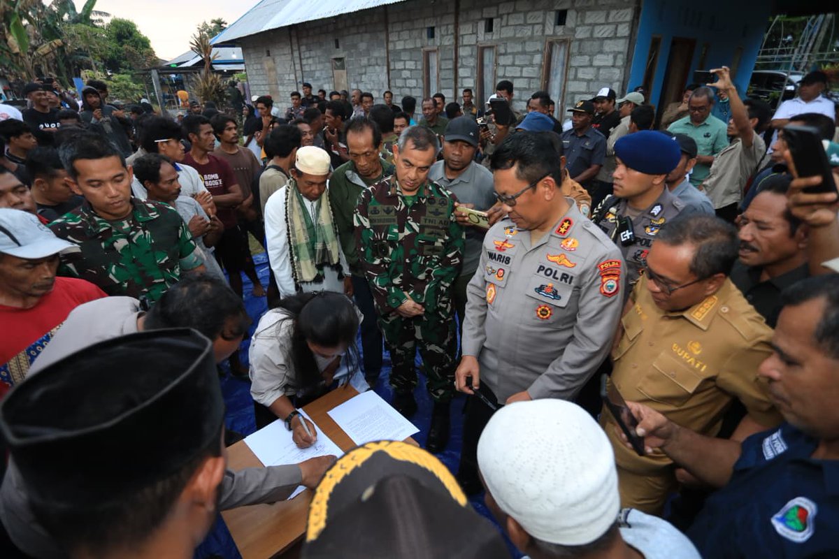 Irjen Pol. Drs. Waris Agono., M.Si tweet media