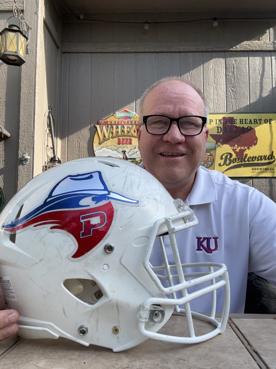 JerryQuickel's tweet photo. Helmet of the day #70! Oklahoma Panhandle State Aggies! @OPSUFootball plays @NAIAFootbal out of the @Sooner_Athletic in Goodwell Oklahoma! @Coach_Miller21 runs the show in Goodwell! Great Logo! #NoMansLand #HailTheAggieCrew https://t.co/zxgUdUm3Z3