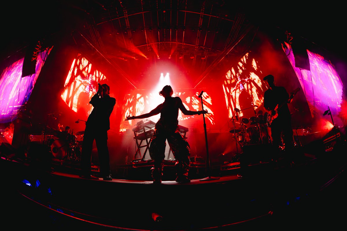 Faithless tweet media