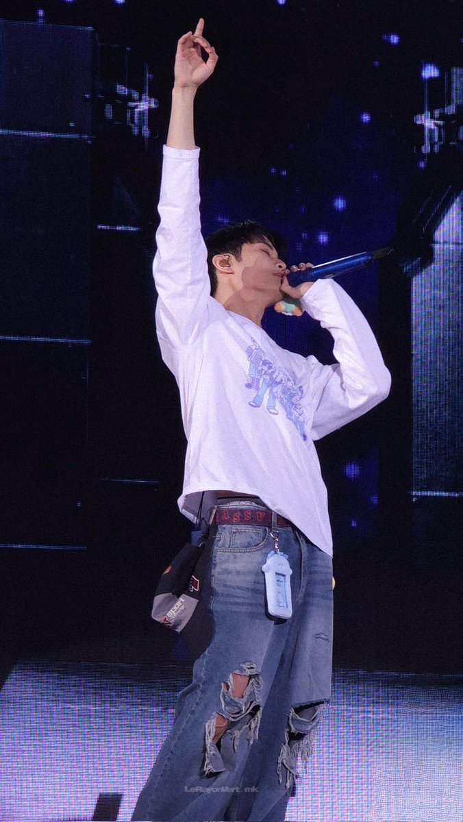 녹색광선 tweet media