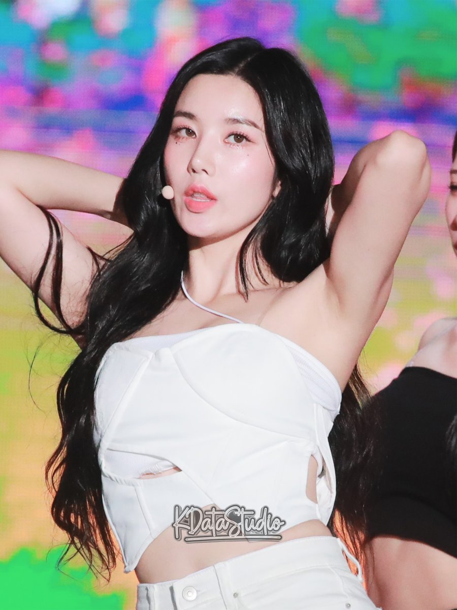 KDataStudio tweet media