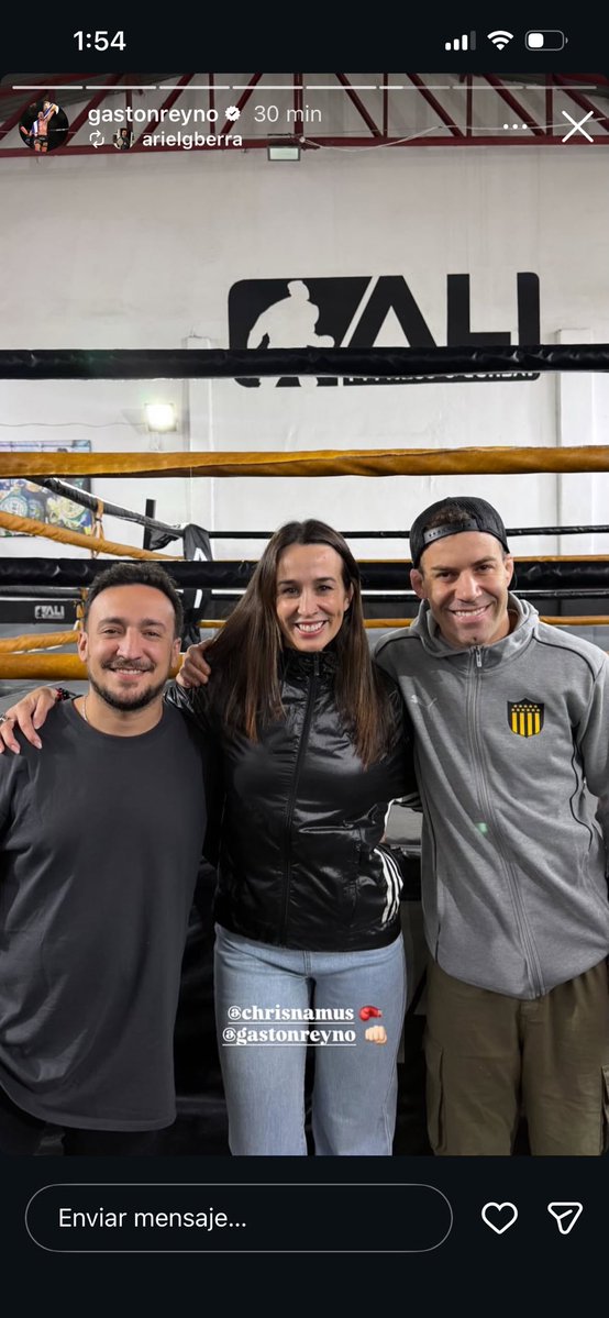 El Tonga? De Peñarol, como el 80% del país.
<a href="/gastonreyno/">Gaston “Tonga” Reyno</a>