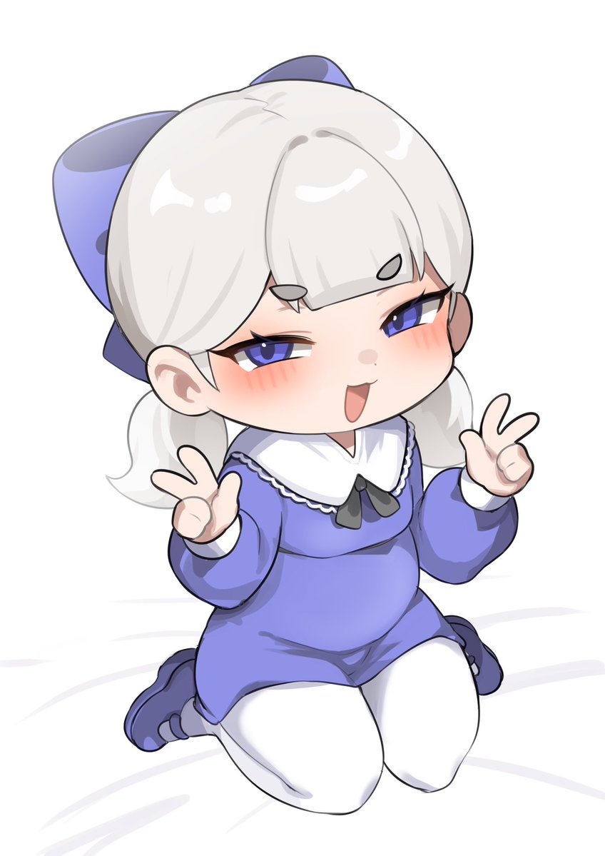 Viktoria Riona 💙 comms closed tweet media