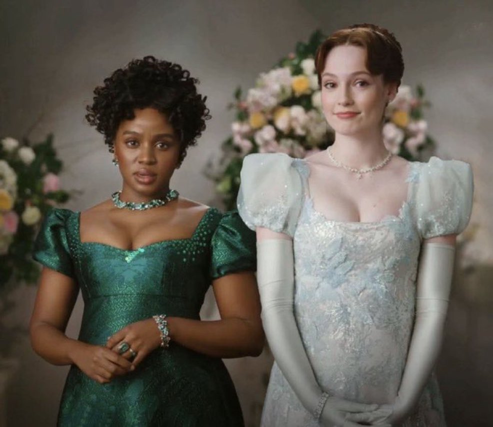 FRANCHAELA BURGER🏰 tweet media