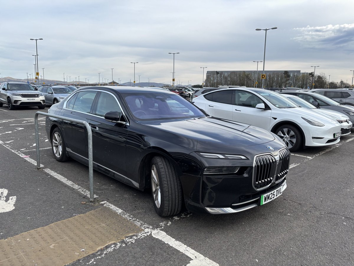 The People tweet media