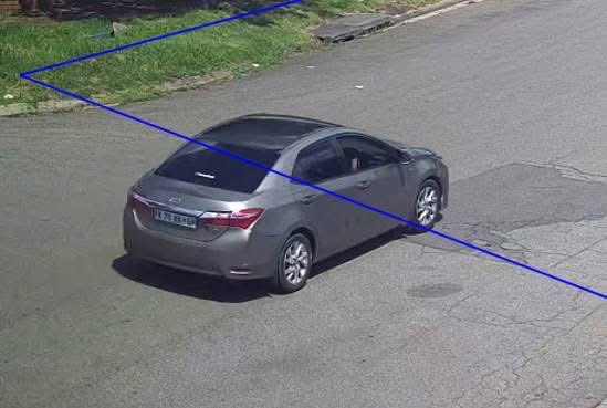 Abramjee's tweet image. #Wanted

Please assist us in locating these suspects…The group is responsible for the theft of solar panels and deep-cycle batteries. 

All three vehicles used in the commission of the crime were fitted with false registration plates.

If you have any information regarding the