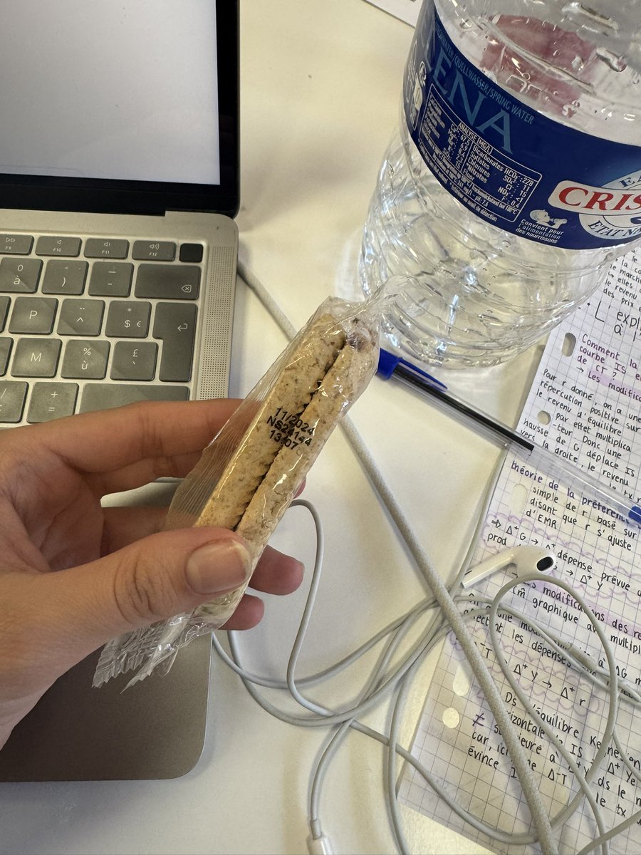 Sarouuu ⵣ🇲🇦 tweet media