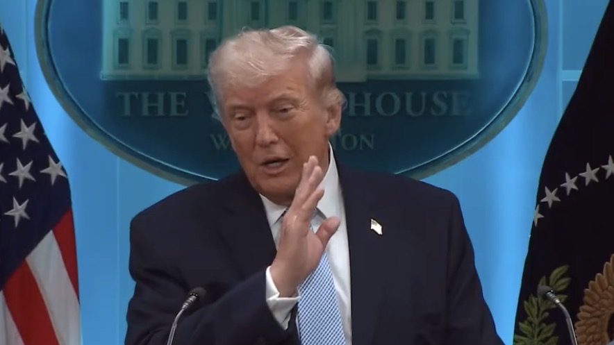 Trump Says U.S. Could Charge Oil Tolls
steadfastandloyal.com/politics/trump…