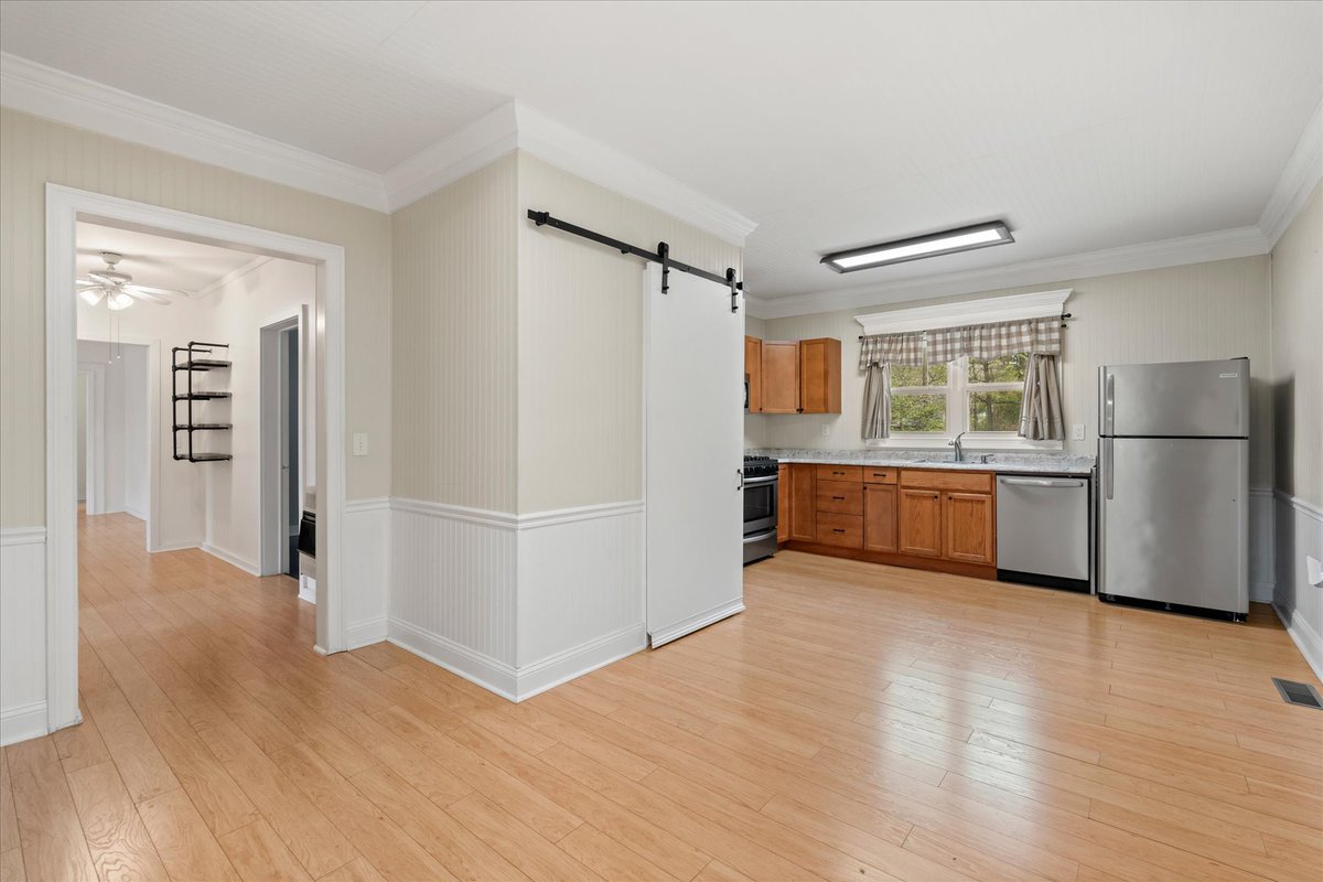 TrittRealty's tweet photo. ✨ New Listing Alert – Just in Time for Spring Buying Season! 🌸🏡

Welcome to this beautifully updated 3 bed/2 bath home where timeless details meet everyday comfort. 

📩 Message Cynthia Lohr for more details or to schedule your showing! https://t.co/40w5aa5WoT https://t.co/mcfd5isC7X