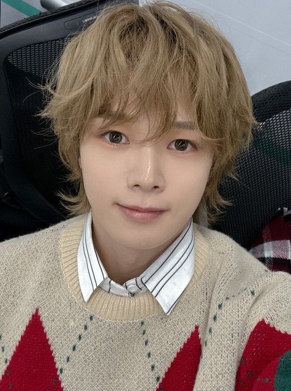 𝒏𝒂𝒕 𝒐𝒏 𝒇𝒊𝒓𝒆 seeing oneoreight tweet media