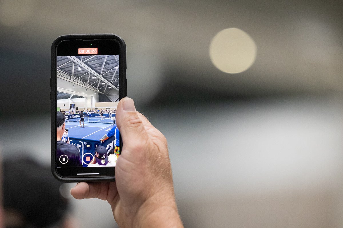 Triple Crown Sports tweet media