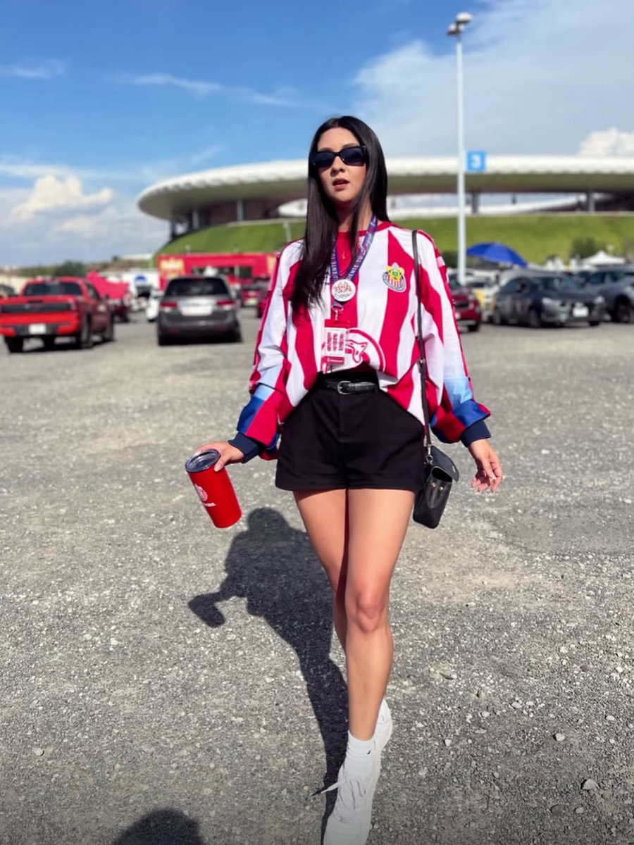 topchivahermanas tweet media