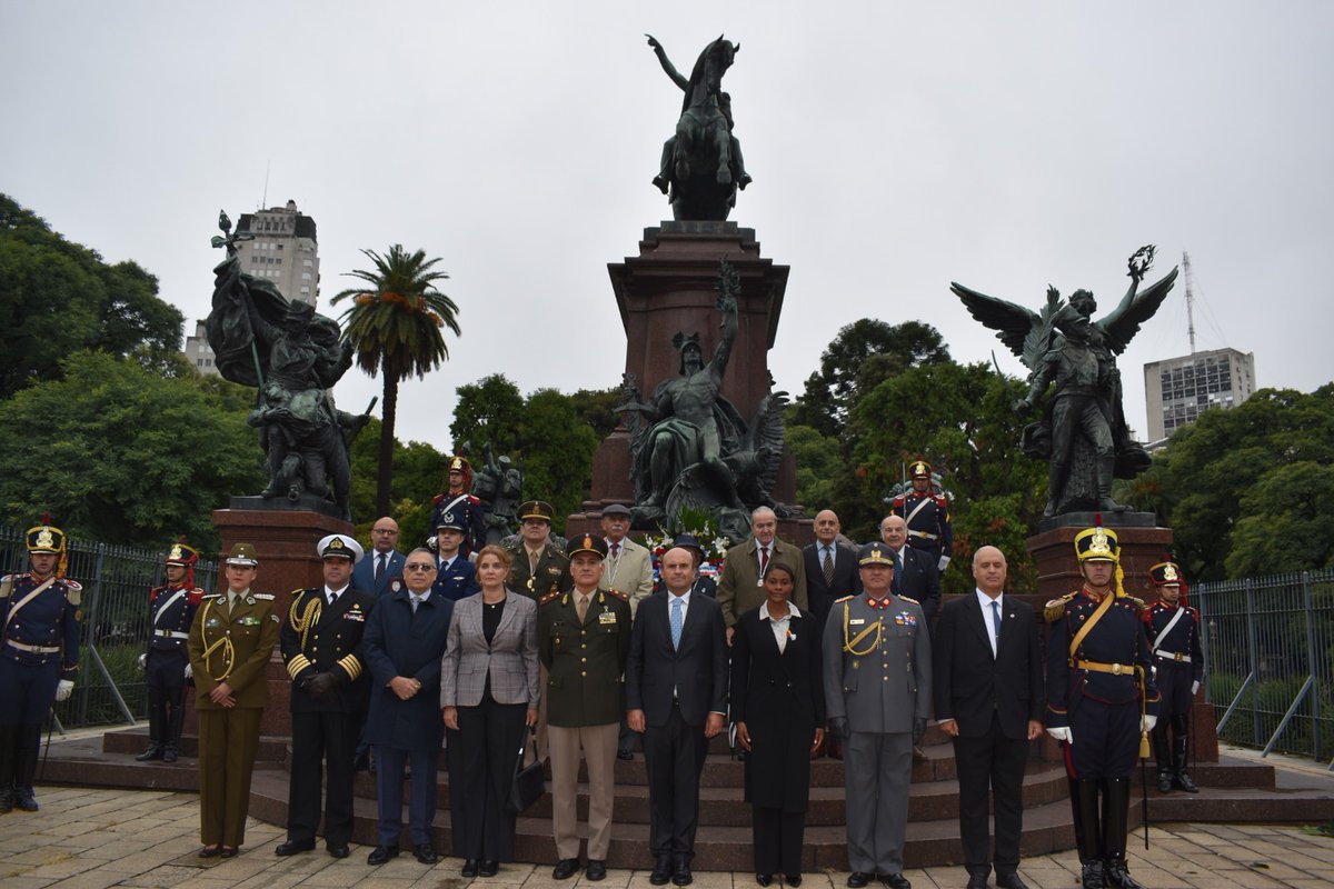 Embajada de Chile en Argentina tweet media