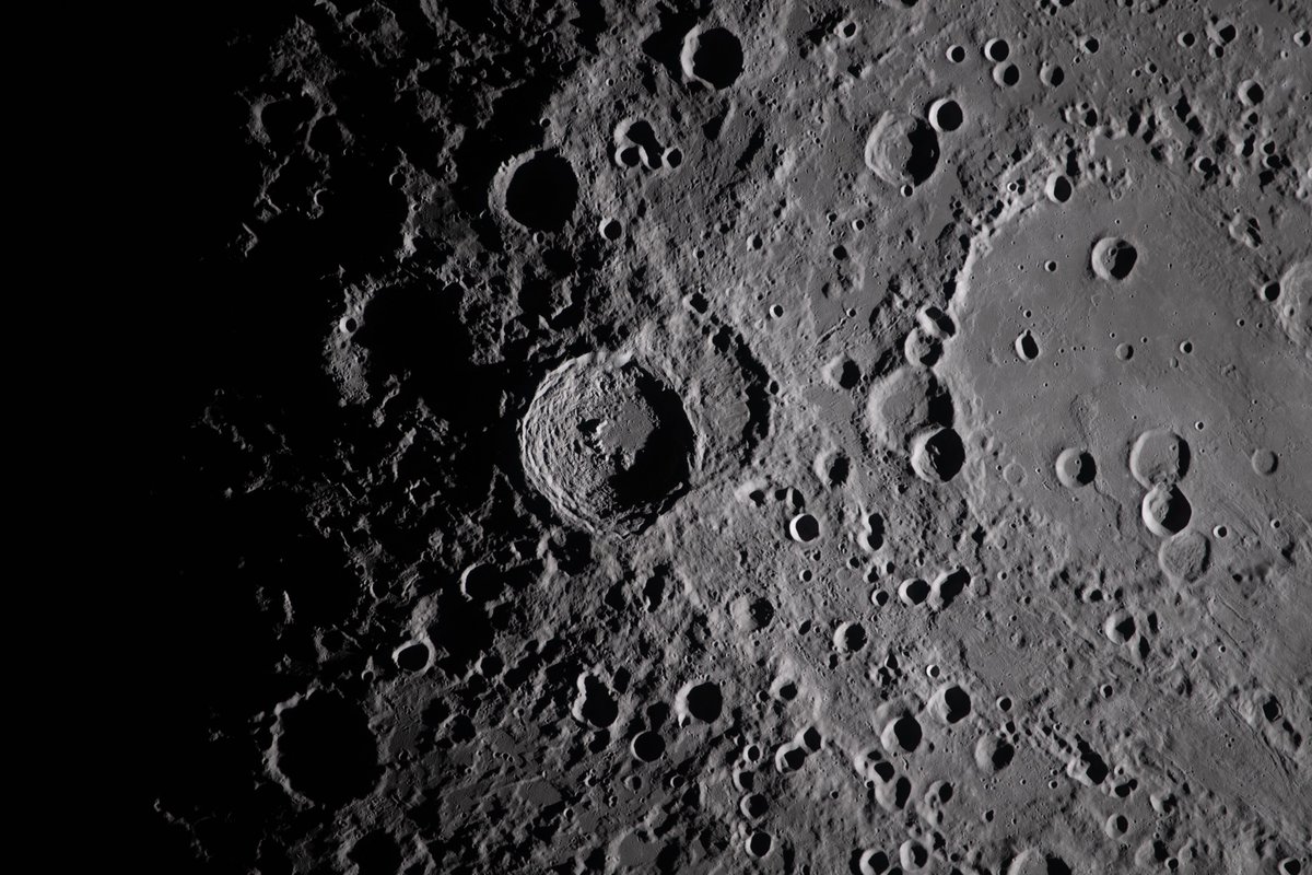 ConflictTR's tweet photo. 🔴 NASA:

Merhaba, Ay. Geri dönmek harika. https://t.co/IVOOOPp677