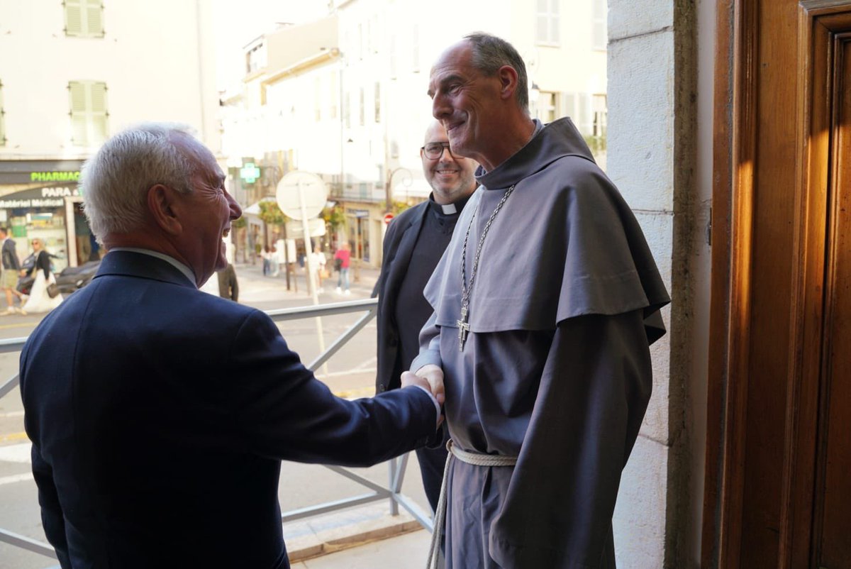 JeanLeonetti's tweet photo. J’ai l’honneur et le plaisir d’accueillir Son Éminence le Cardinal François Bustillo, évêque d’Ajaccio pour la Corse.

Élu évêque d’Ajaccio le 11 mai 2021 et créé Cardinal le 30 septembre 2023 par le pape François, le Cardinal Bustillo, d’origine franco-espagnole, nous fait la joie de sa présence.

Évêque charismatique, le Cardinal François Bustillo, présent aux côtés du pape Léon XIV lors de son récent passage à Monaco, vient à la rencontre des Corses de notre région, à l’initiative de la diaspora des Alpes-Maritimes. C’est une rencontre empreinte d’humanité avec un homme chaleureux guidé par la foi en l’autre et le goût de la rencontre et de l’échange.
À cette occasion, une messe est célébrée en la Cathédrale d’Antibes.