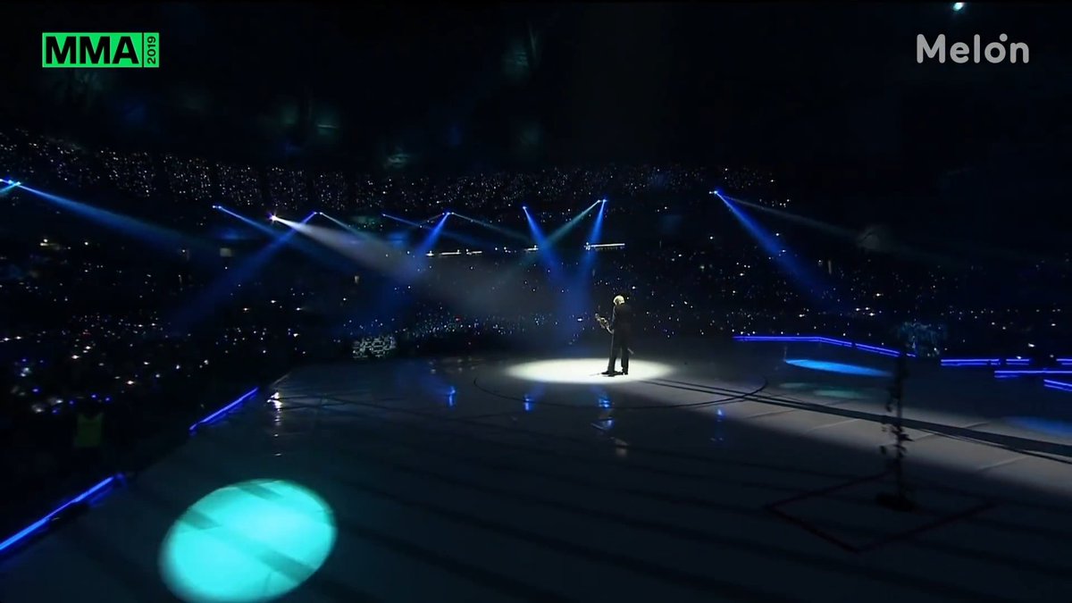 intro:night 🧭 tweet media