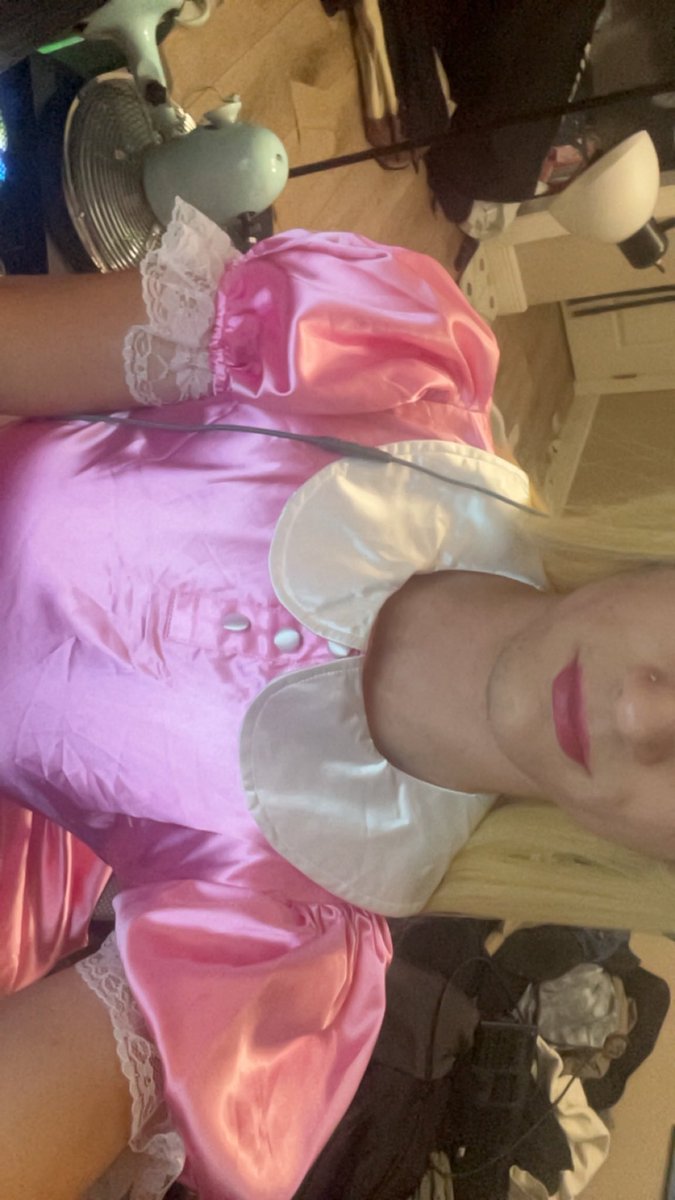 Olivia Hoffman tweet media