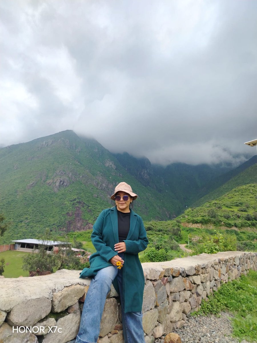 Liaweb_3's tweet photo. Momento de conectar con la naturaleza 🌳🌈🏔️ https://t.co/xDN6DHu8R4