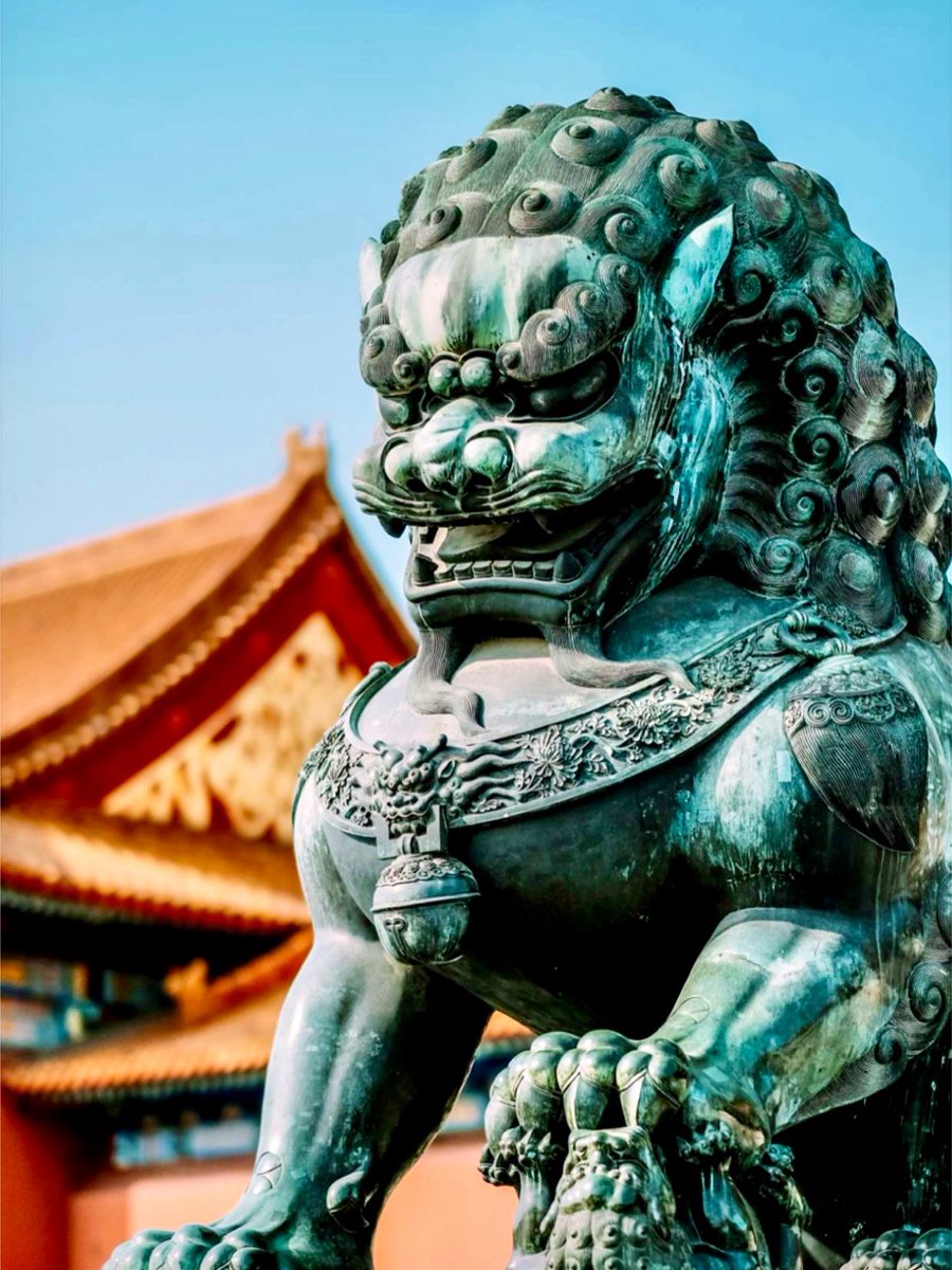 MarceloBackes_'s tweet photo. Lá vou eu, China! Volto depois de 10 anos e tenho certeza que encontrarei outro país. Estou curioso para ver se constato aquilo que alguns amigos dizem: ao chegar de Pequim e Xangai a Paris ou Nova York se tem a impressão de estar voltando 20 anos no tempo. https://t.co/NafCUS9aTK