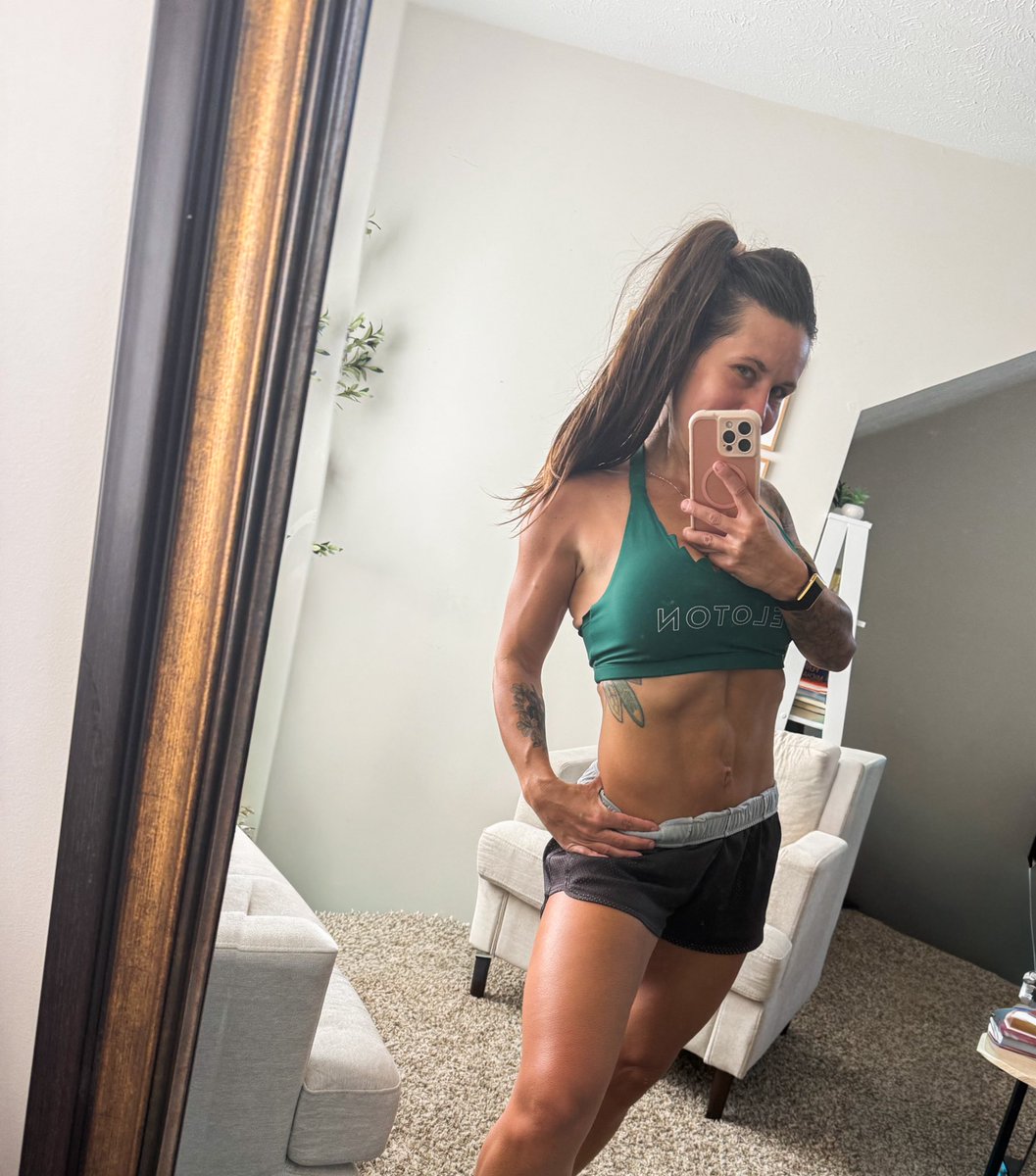 Amy 💕 tweet media