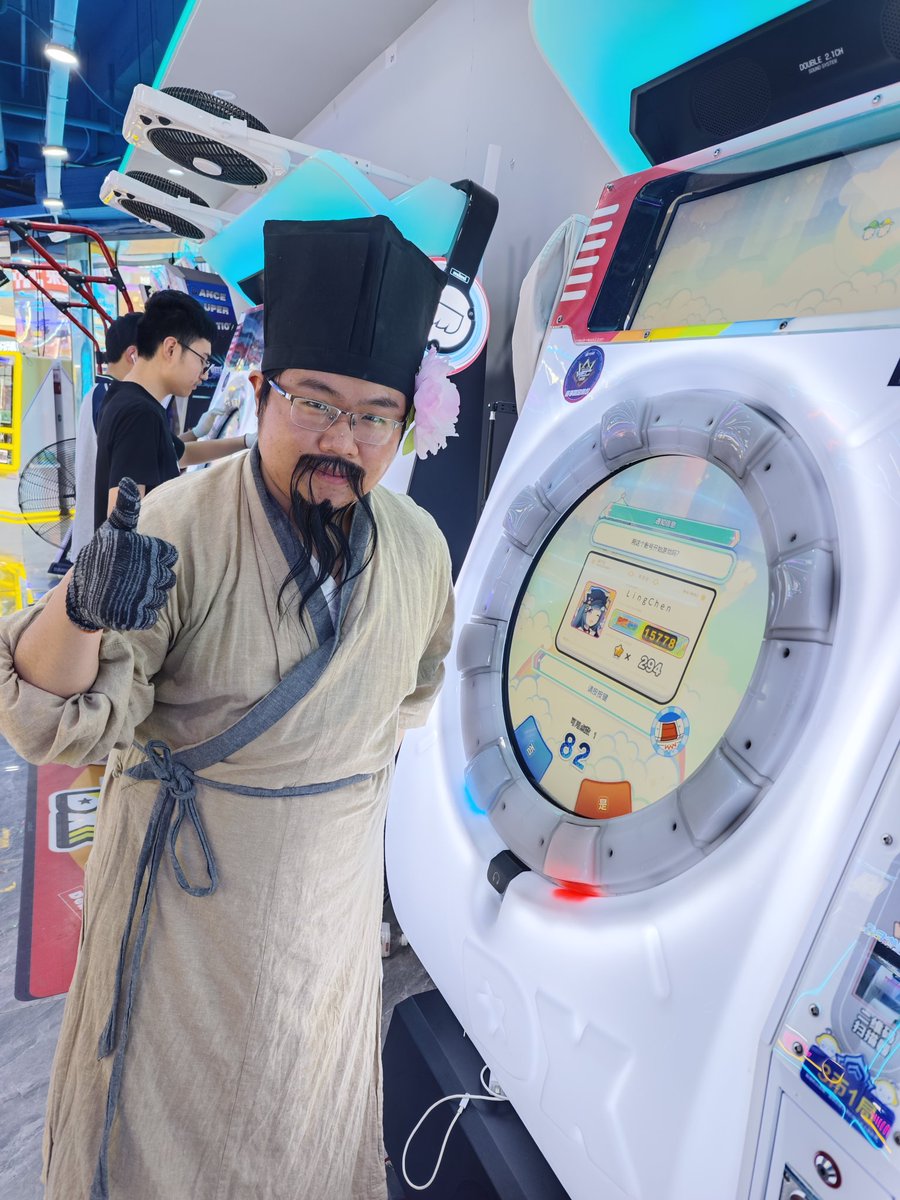 凌辰YoruniAsita tweet media