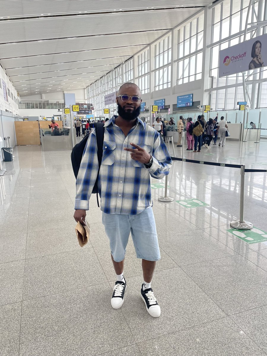 Just_Yemi tweet media