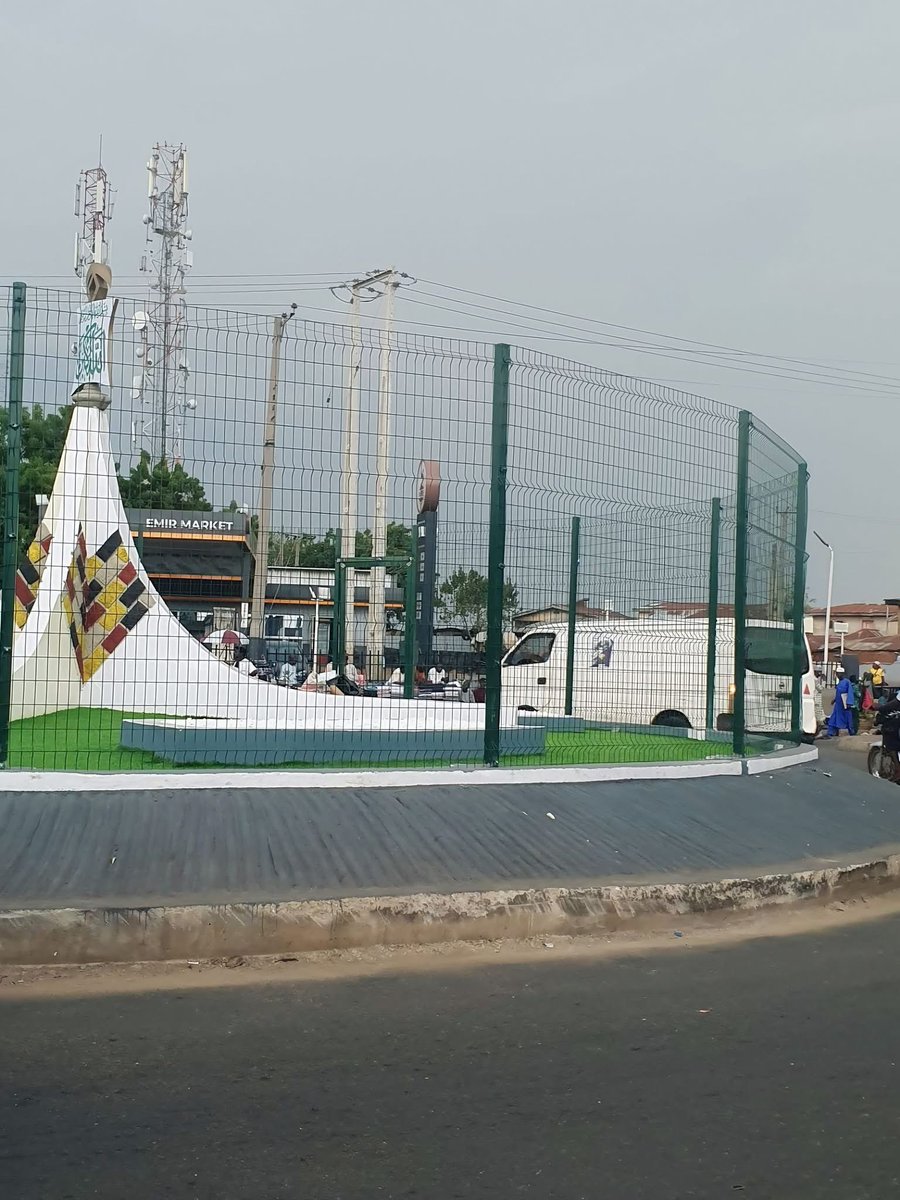 farmer_yolo's tweet image. You say you know Ilorin very well? Alright then, let’s see… where exactly is this place in Ilorin?

#InsideIlorin #ilorinpeople #ilorin