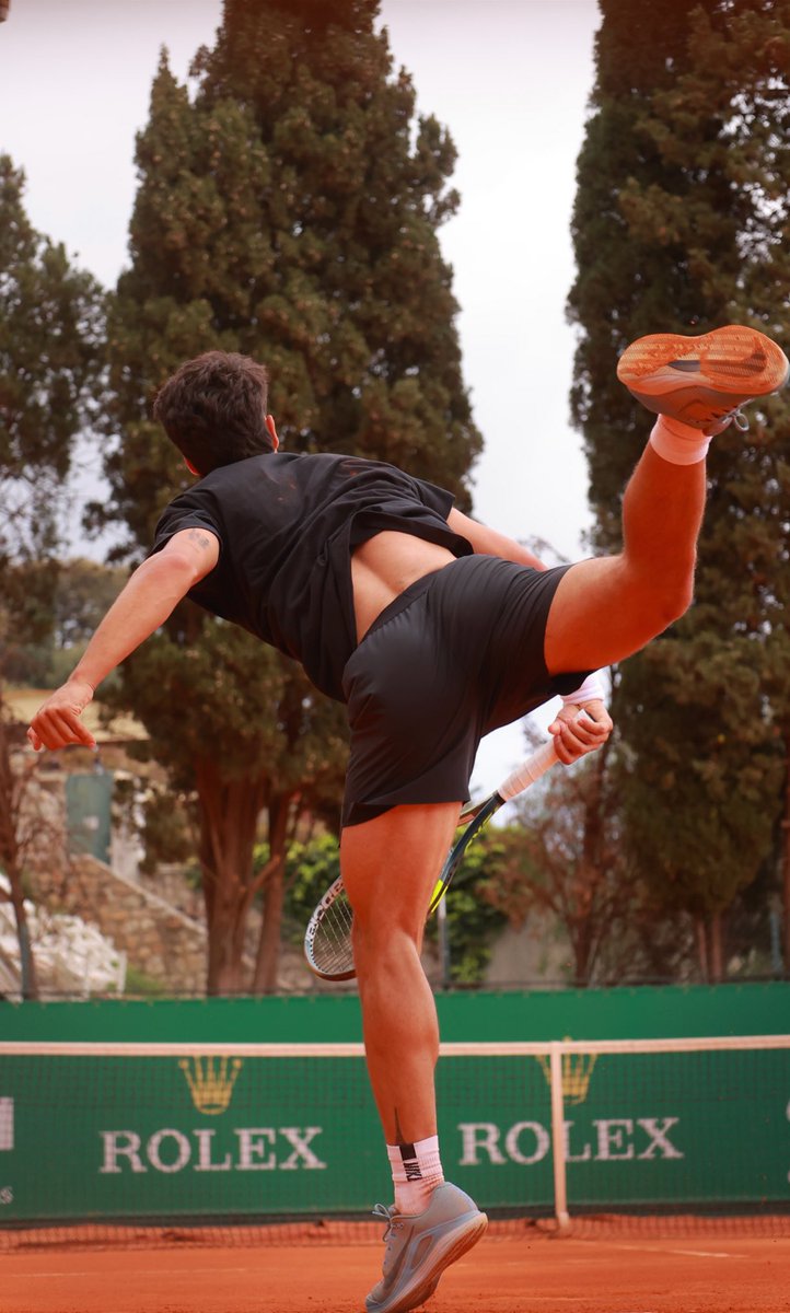 f #7inMelbourne tweet media