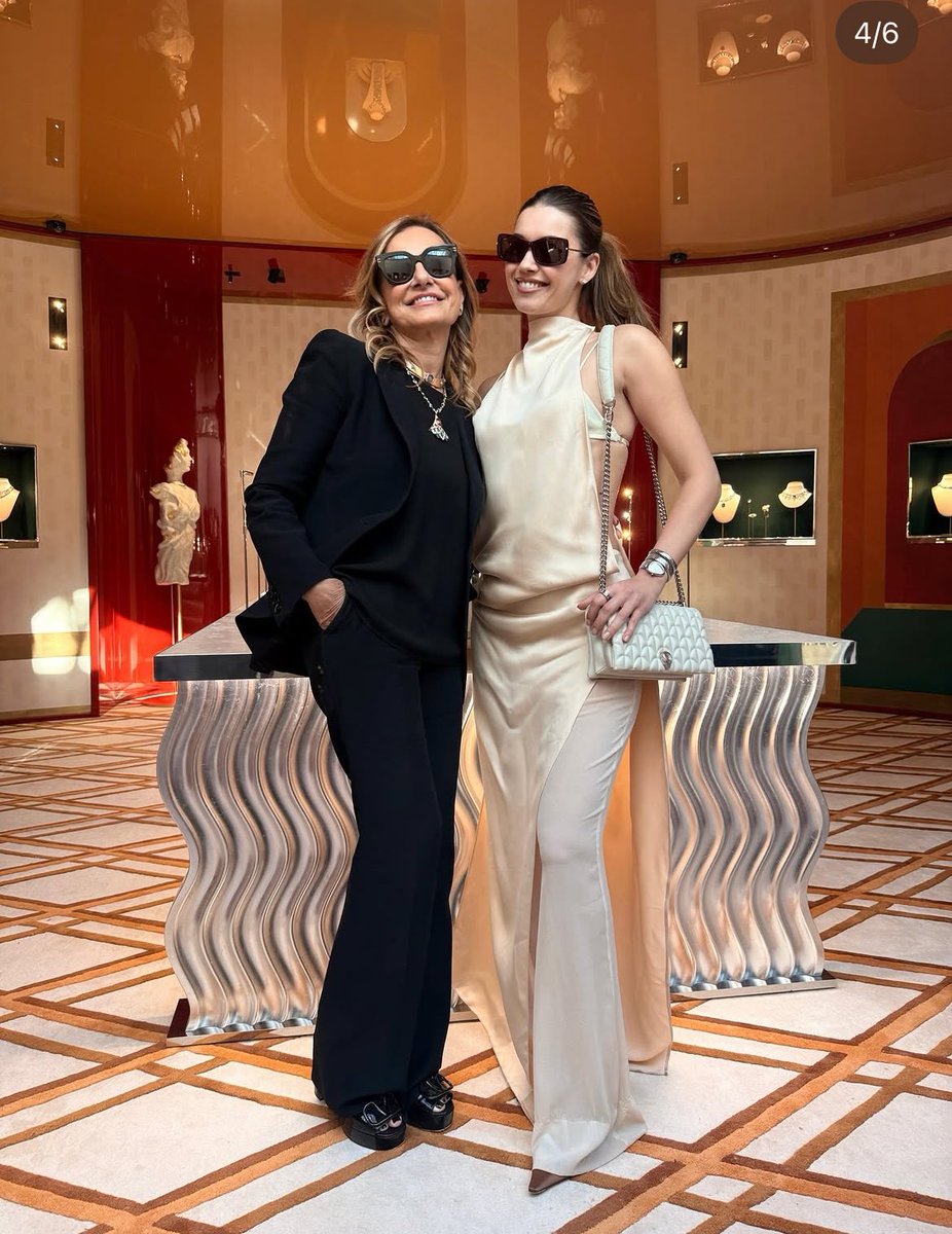 sᴀʀᴀ𝜗𝜚 tweet media