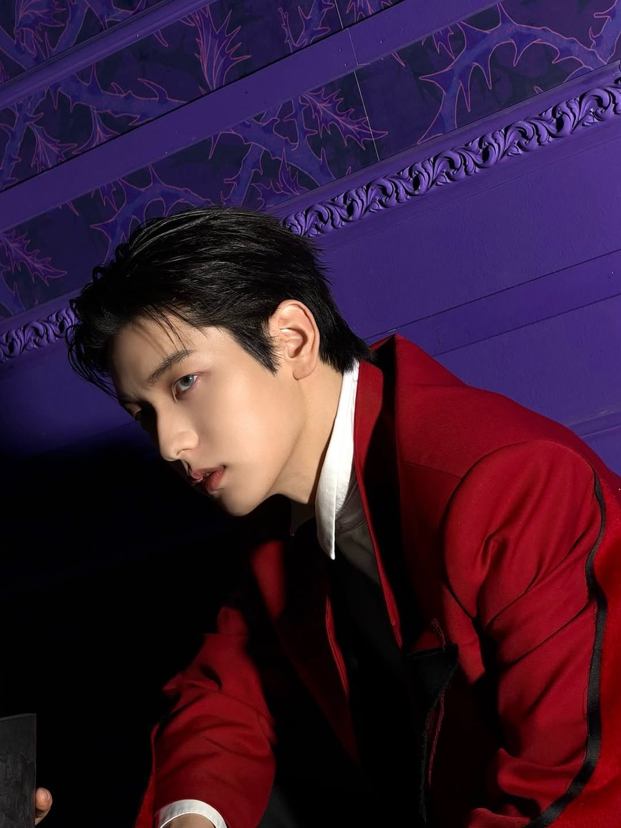 7TH YEAR: sharon 𖣂 🏡 tweet media