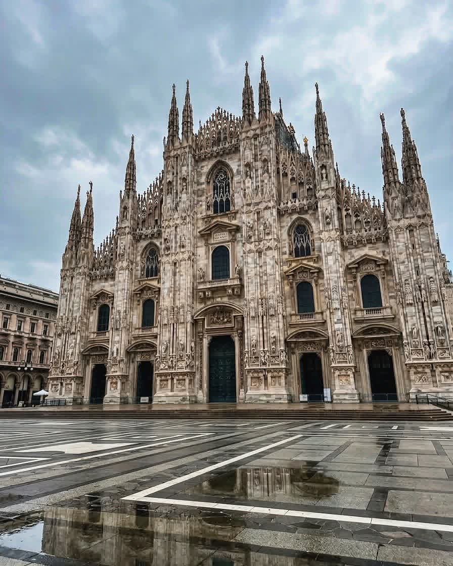 naturebeauty760's tweet photo. Duomo di Milano☙🇮🇹 https://t.co/DzhTlHbyIl