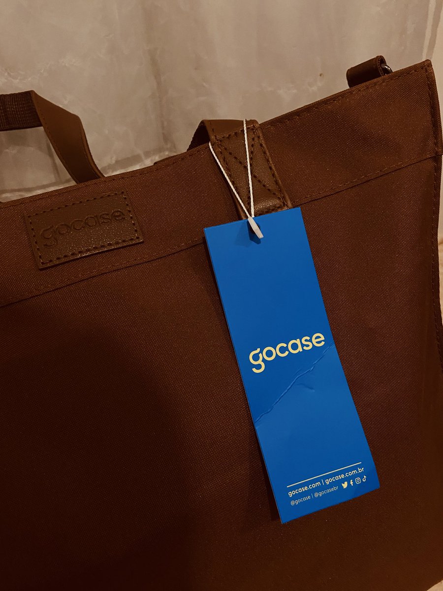 anneliesericci's tweet image. ➤  unboxing da minha nova bolsa da faculdade ( tote daily da gocase )
                                     👜 ☆ .🦌 .:＊・゜