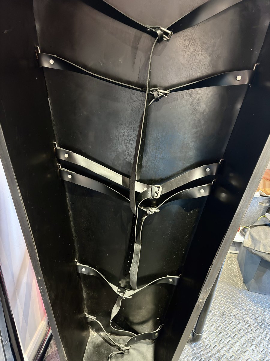 The KinkyBiologist tweet media