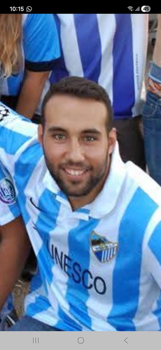 CanalMalagaRTV's tweet photo. 🔴Javier Gallardo, el hombre de 33 años que falleció ayer en accidente de moto en la avenida Pintor Joaquín Sorolla, era entrenador de la U.D. La Mosca, hermano de @HdadHumildad y socio de @FondoSur1904 https://t.co/jk4XCRX8k0