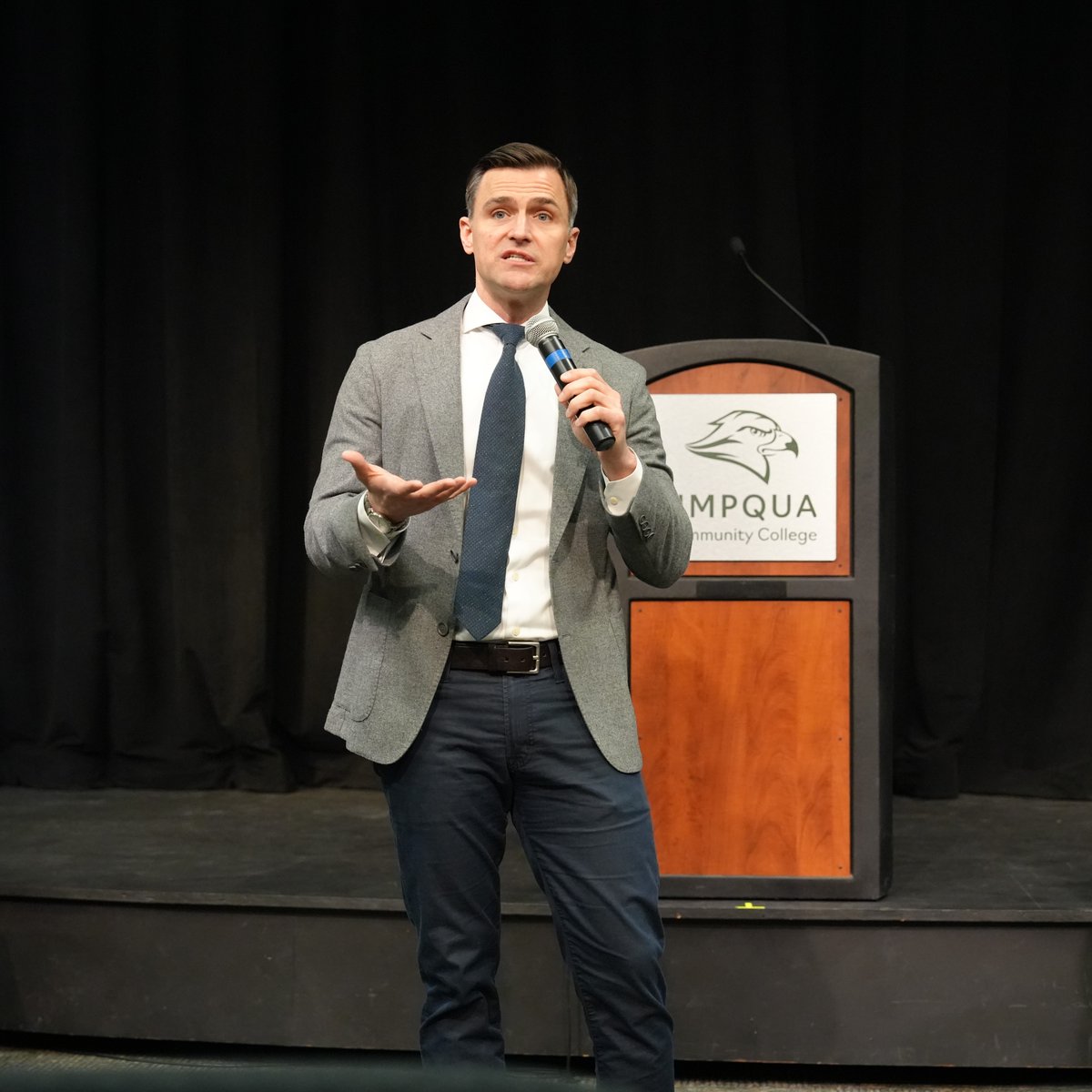 Attorney General Dan Rayfield tweet media