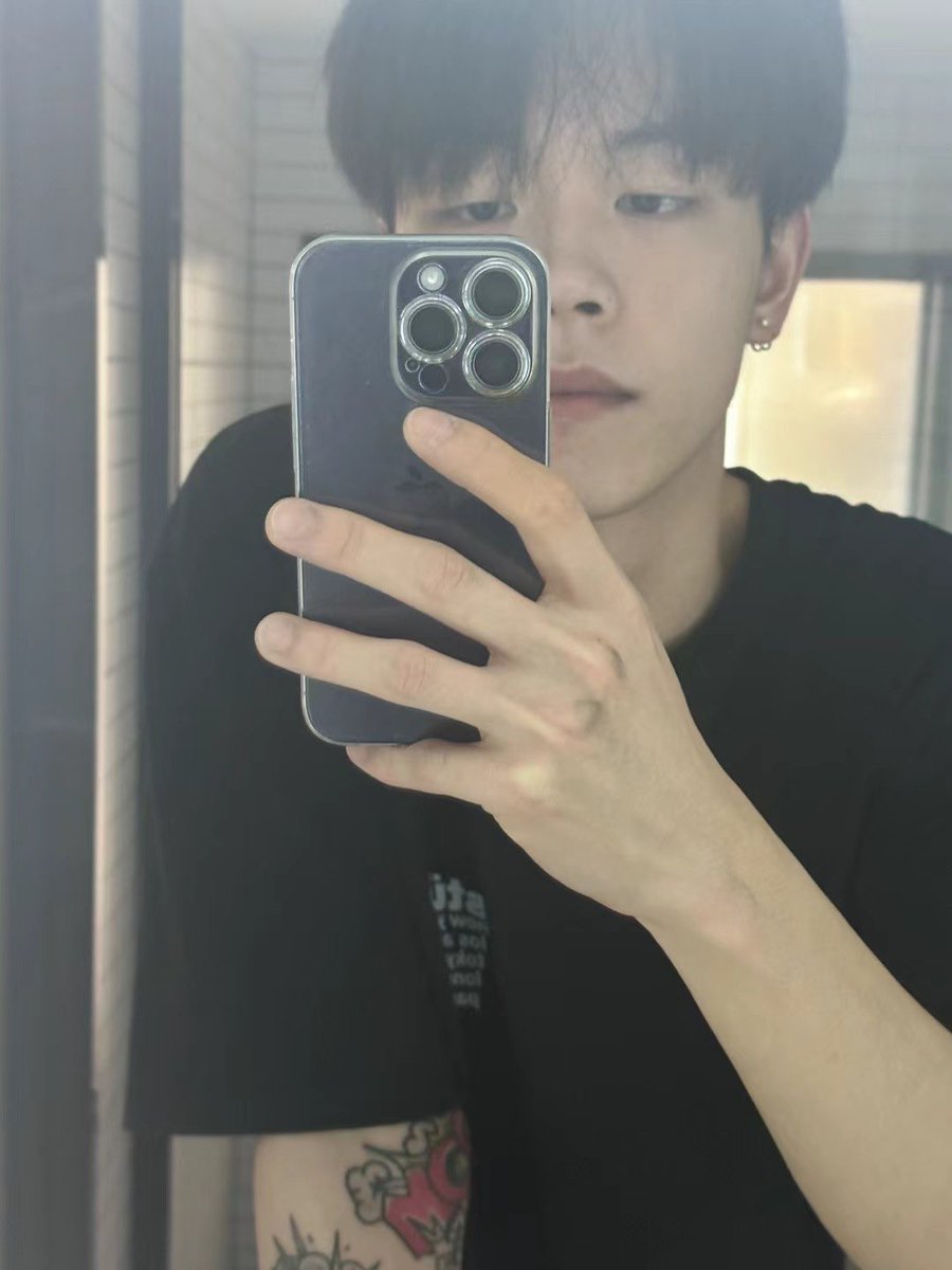 Sdggvbj tweet media