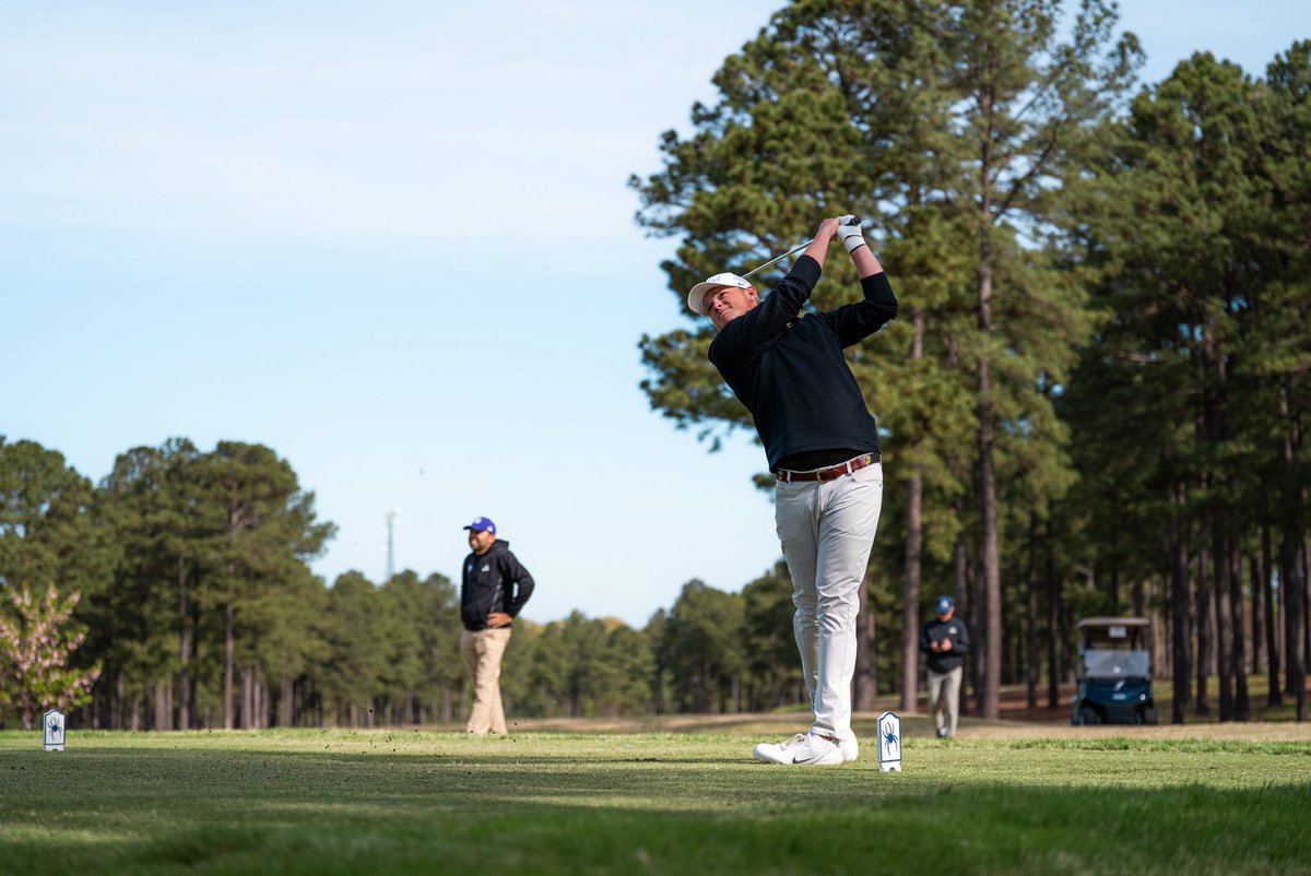 VCU_Golf's tweet photo. 📸 Giles-Spratley final round ⛳️

#LetsGoVCU https://t.co/kCaAClI6gT