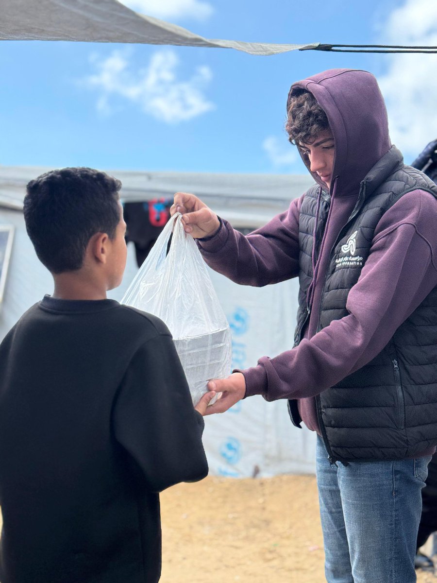 AZZAM AID tweet media