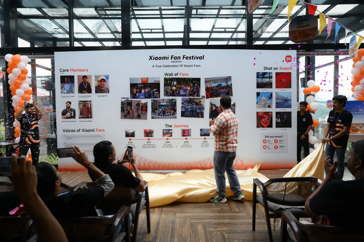 xfckolkata's tweet photo. The special #XiaomiFanFestival wall celebrates the dedication &amp; passion of the @xfckolkata family and our journey together. Huge thanks to @pixelwithme for making this recognition possible &amp; honoring our special members.(2/4)
#XiaomiFansClub
@atytse @Ritij @XiaomiIndia https://t.co/tZNanpHKZV