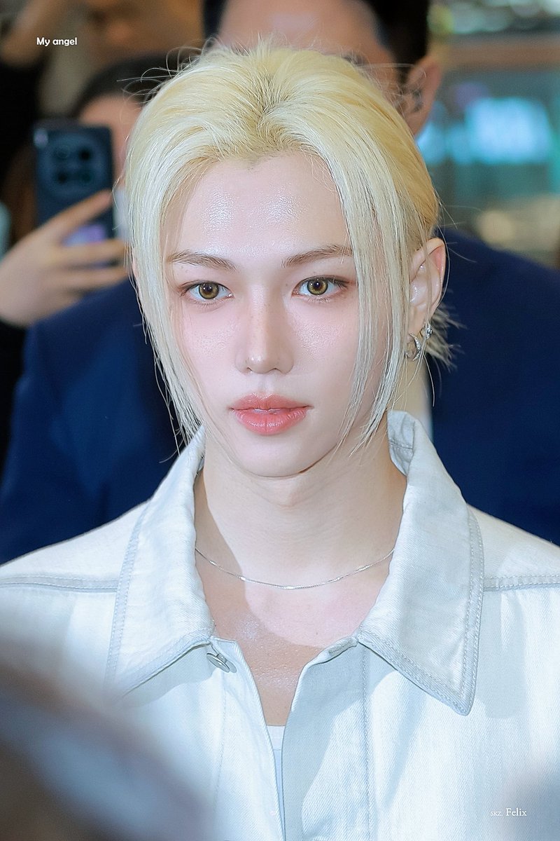 Myangel_lixx's tweet photo. 260407 #Felix #필릭스 #straykids #스트레이키즈 https://t.co/y1JxM8Rcvu