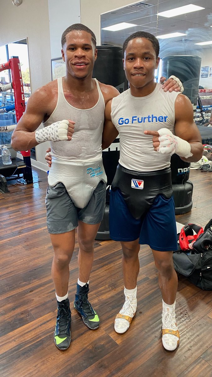 KidAustin11's tweet image. Which one of them you would think would be our best fight? We would beat all 3 of them… they know 🤫Facts!

#boxingnews #boxingfans