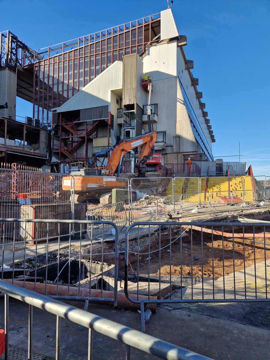 Scott Jones tweet media