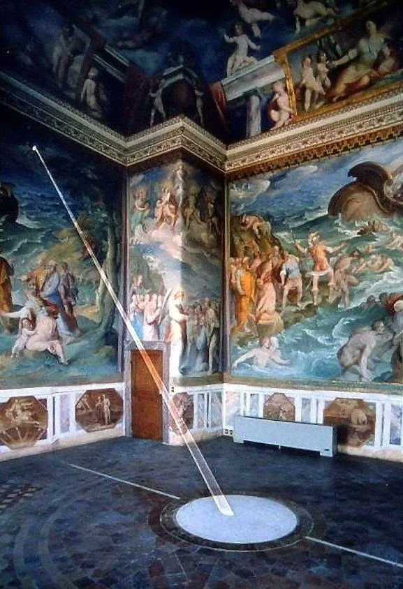 RealPreCinema's tweet image. Here is Ignatio Danti’s ‘Meridian of the Torre dei Venti’  in the Vatican depicting a #sundial and an #Anemoscope, on the occasion of the reform of the #Gregoriancalendar.

The Anemoscope was attached near the ceiling and used to modify the ancient #Juliancalendar, left image.