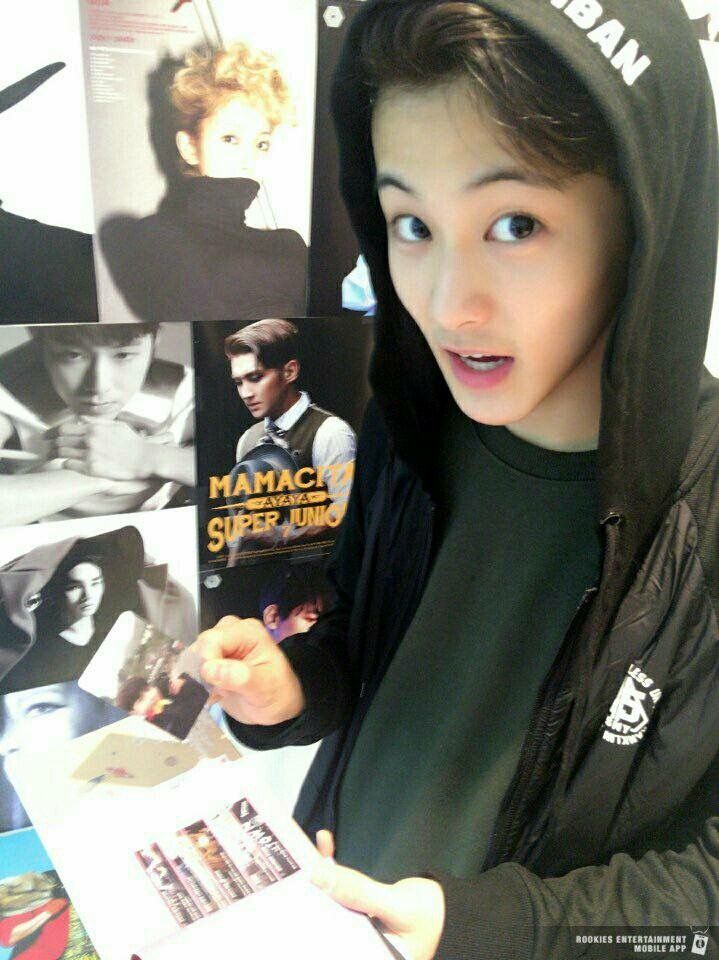 awa ฅ^•ﻌ•^ฅ tweet media