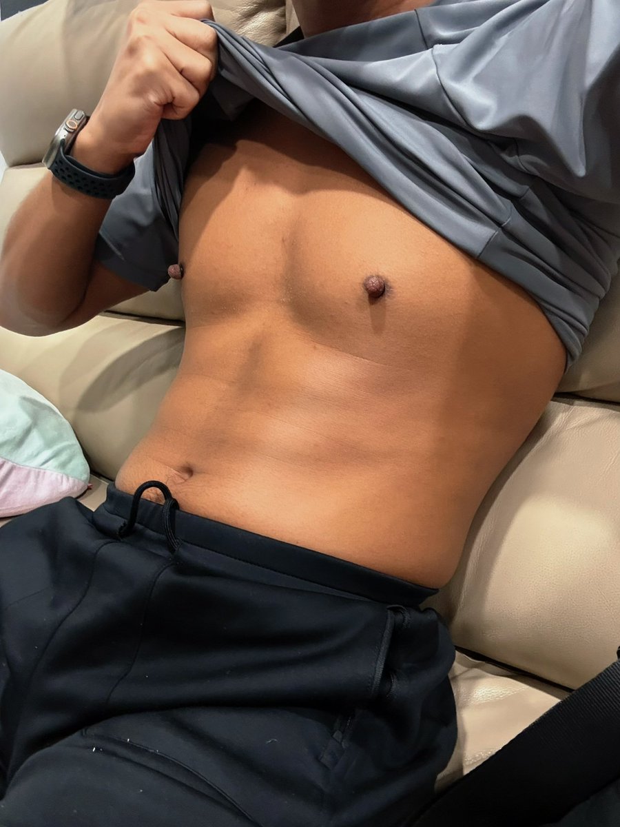 海苔酥 tweet media