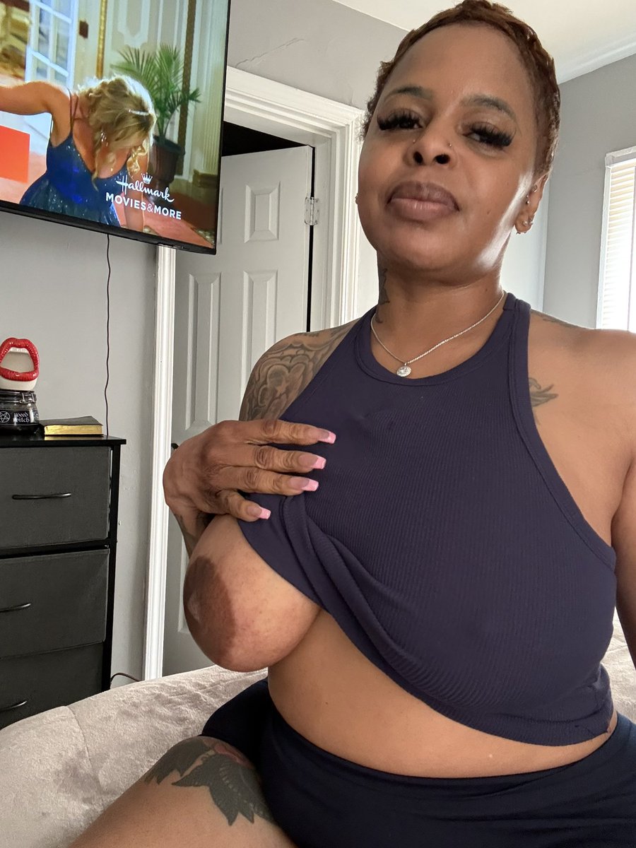 IceGoddess tweet media