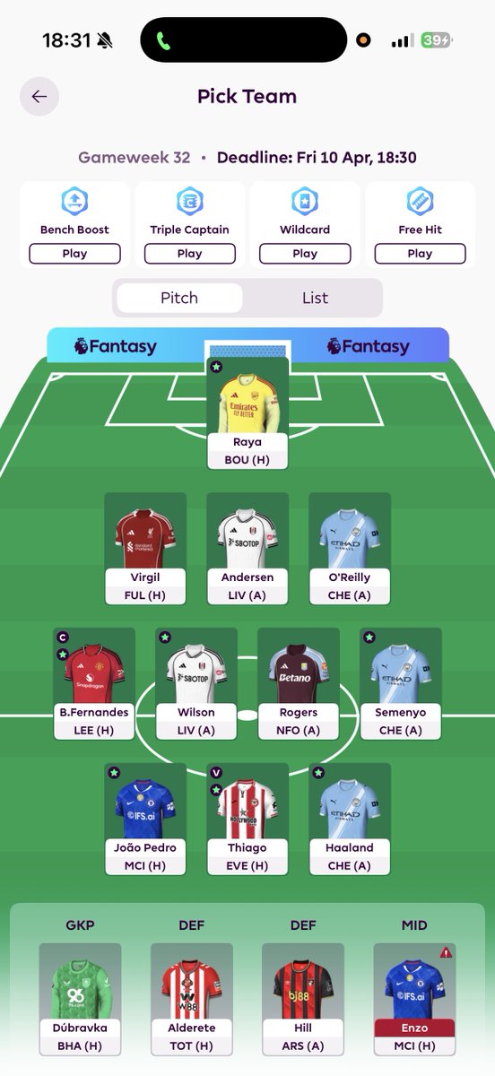 OliTalksBall's tweet photo. @FPL_Harry 2 FT’s, all chips left, 0.3m in bank. Thanks. https://t.co/1Fyu49KJPh