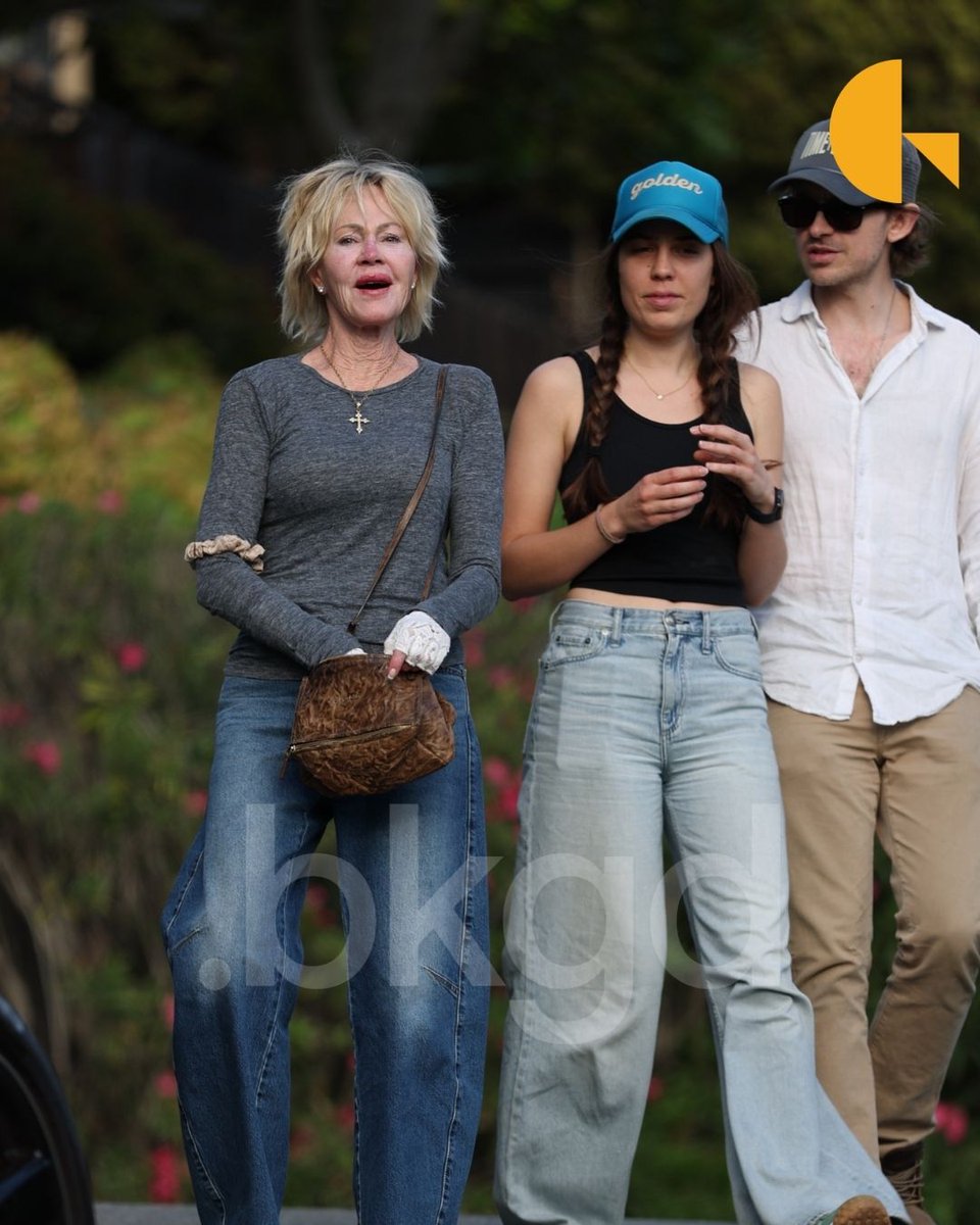 backgridus tweet media