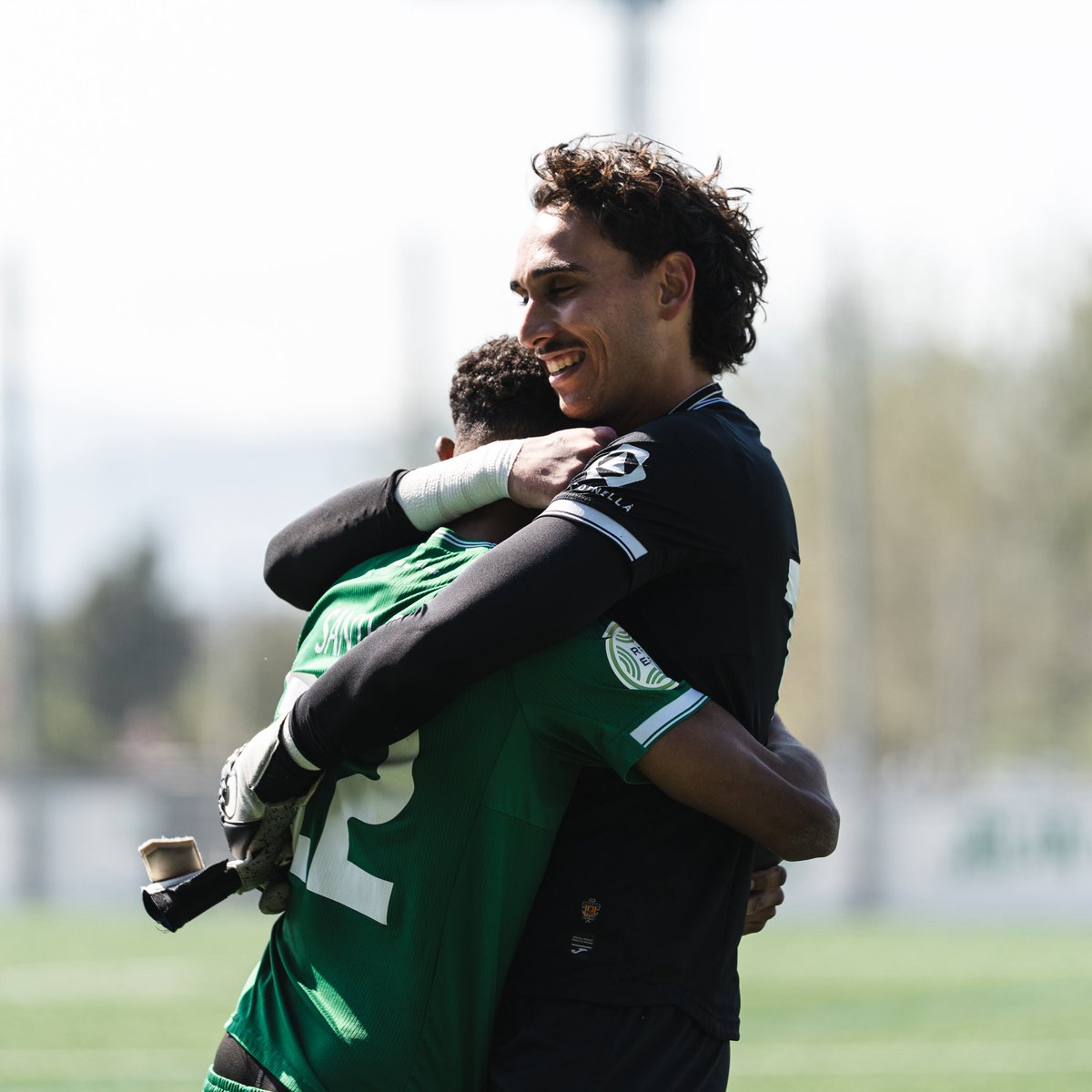 UE Cornellà 💚 tweet media