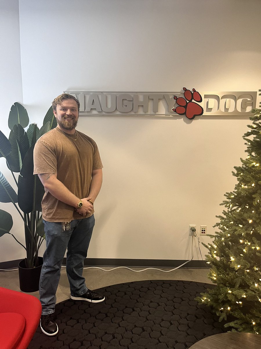 Z_SweLL | Level Designer tweet media